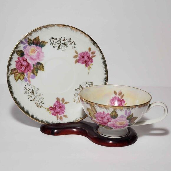 Pink Roses Teacup and Saucer Vintage - Picture 4 of 9